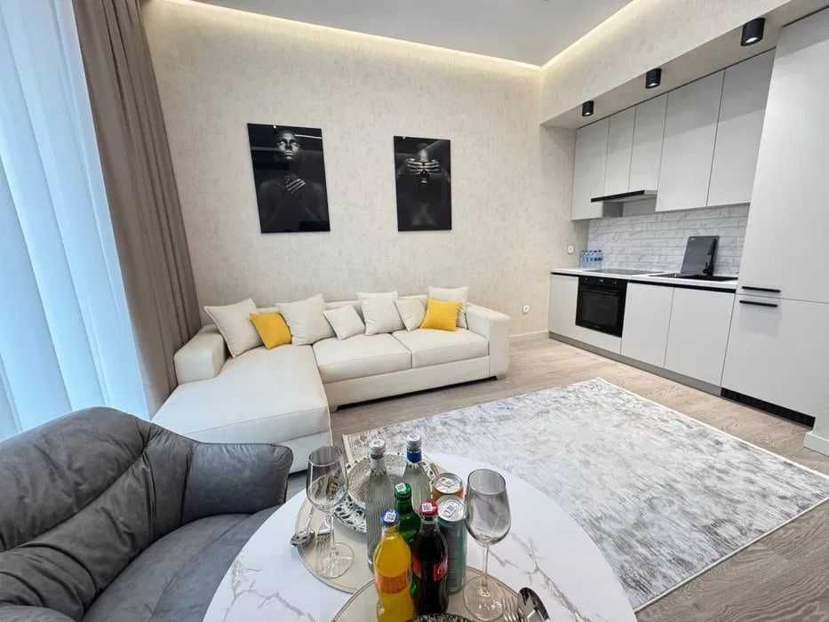ПРОДАЕТСЯ 2 комнатная квартира в INFINITY 47м2 4 этаж ГУВД 145 школа