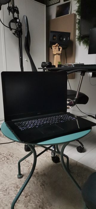 Laptop Dell procesor i7