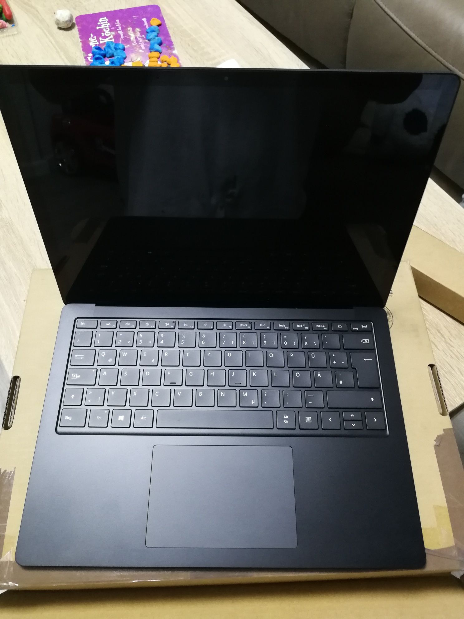 laptop microsoft surface 4