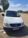 Vând Mercedes vito