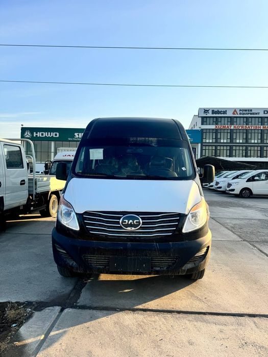 Пассажирский Jac Sunrey