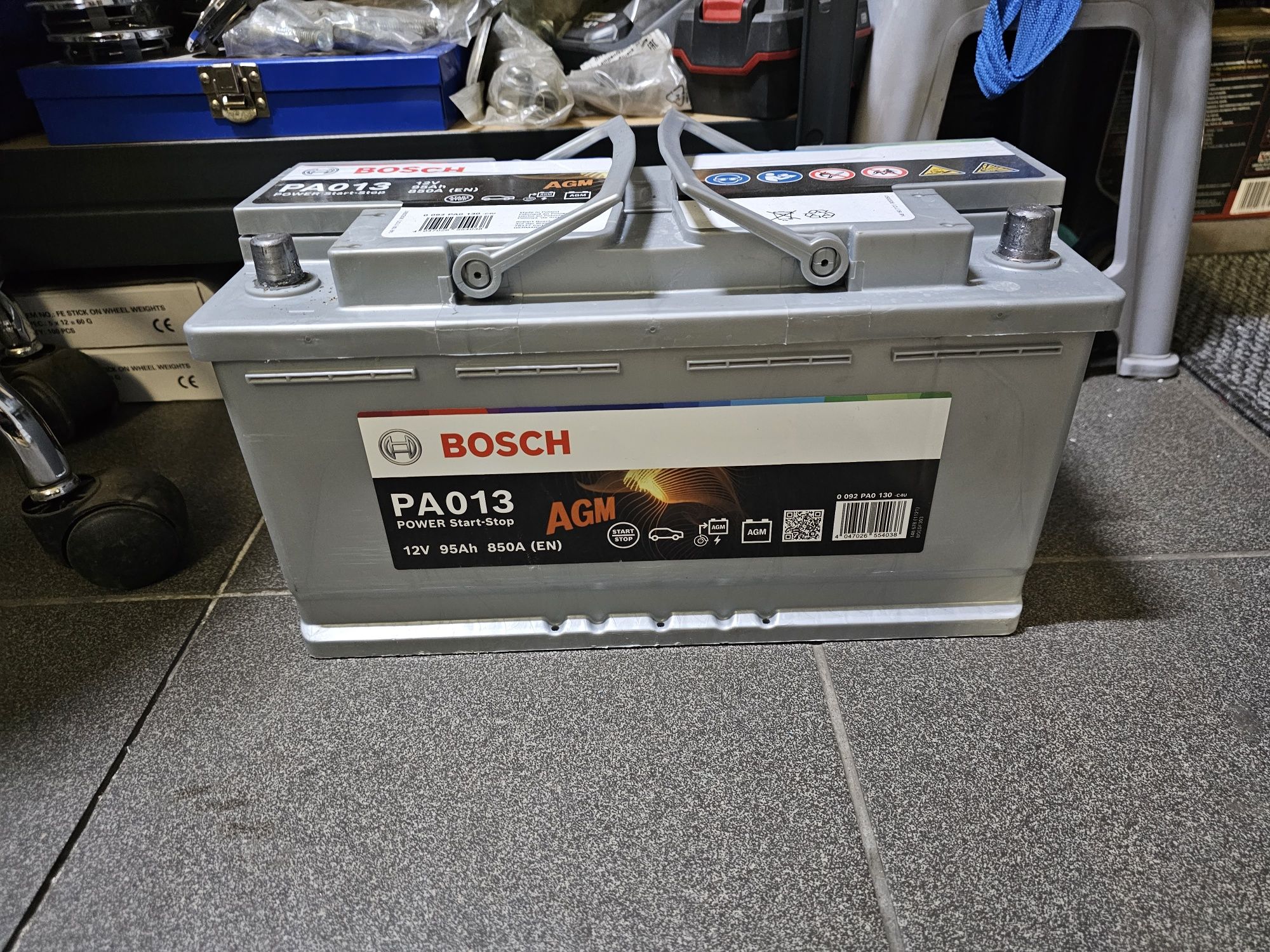 Baterie Auto Bosch PA013 AGM Start/Stop 95Ah 850A NOUA