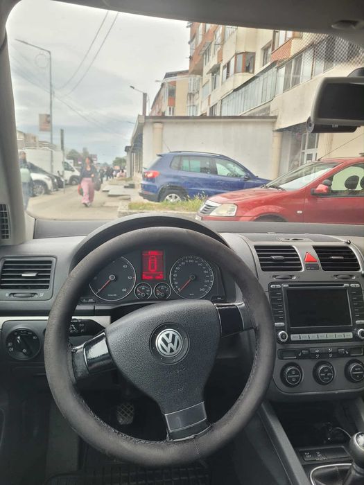 Volkswagen Golf V