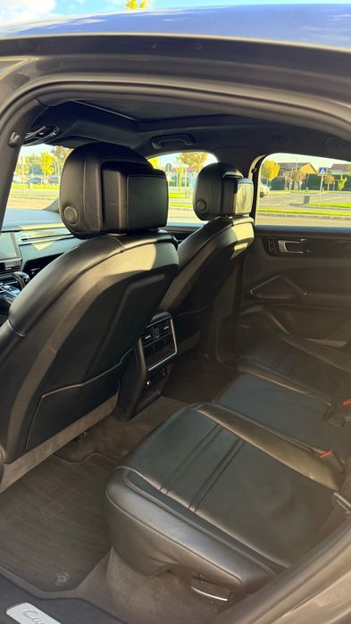 Porsche Cayenne 3.0 Benzină – 335 CP – 4x4 – An 2020