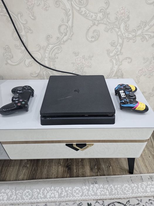 ПС4 в хорошем состоянии