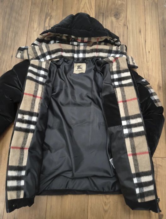 Vand geaca Burberry marimea L