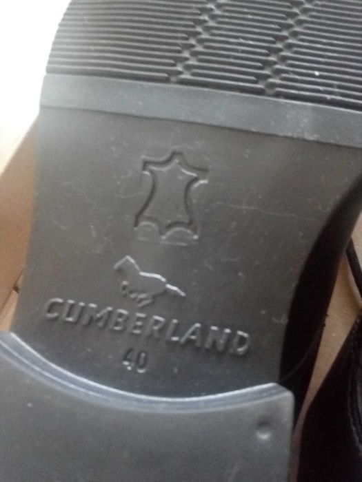 мъжки официални кожени обувки номер 40