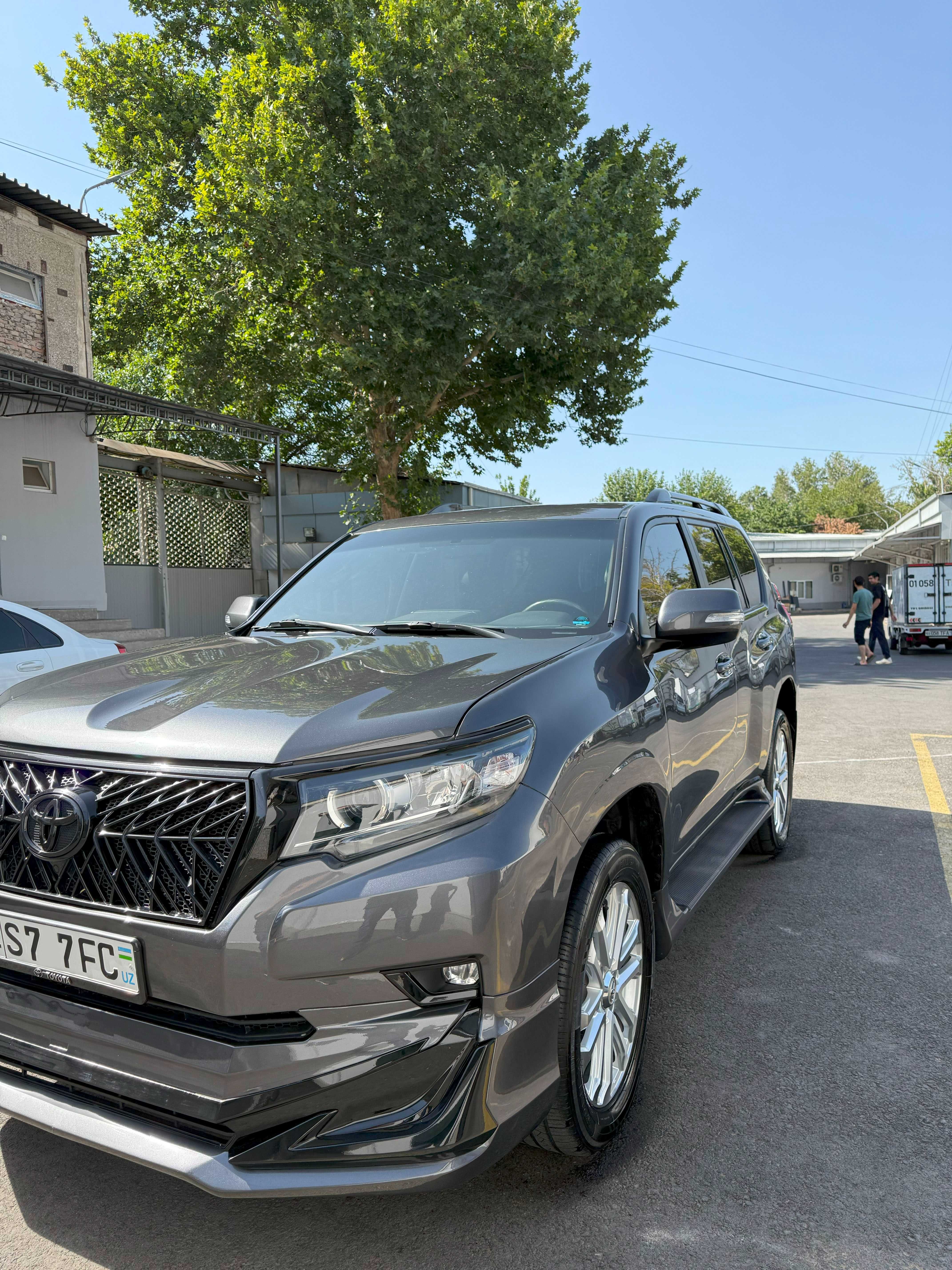 Toyota Land Cruiser Prado 150
