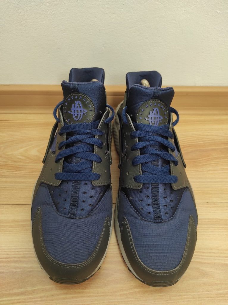 Adidas alergare barbati Nike Huarache   44 (42,5/43)