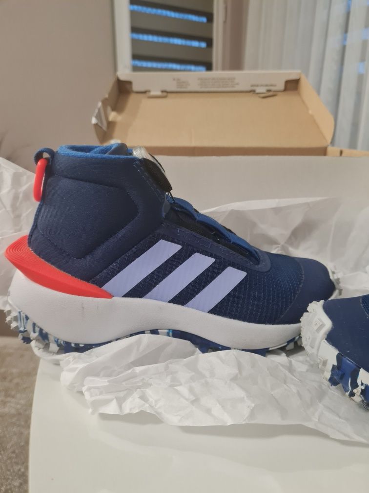 Детски боти Adidas