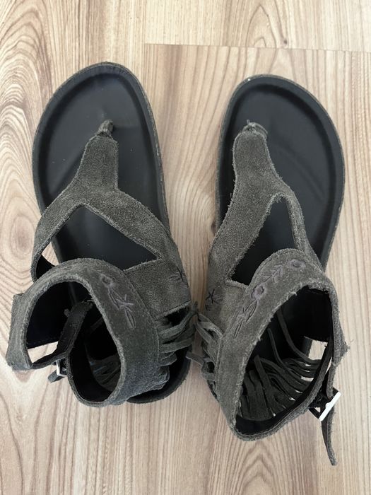 Sandale din piele intoarsa Catarina Martins