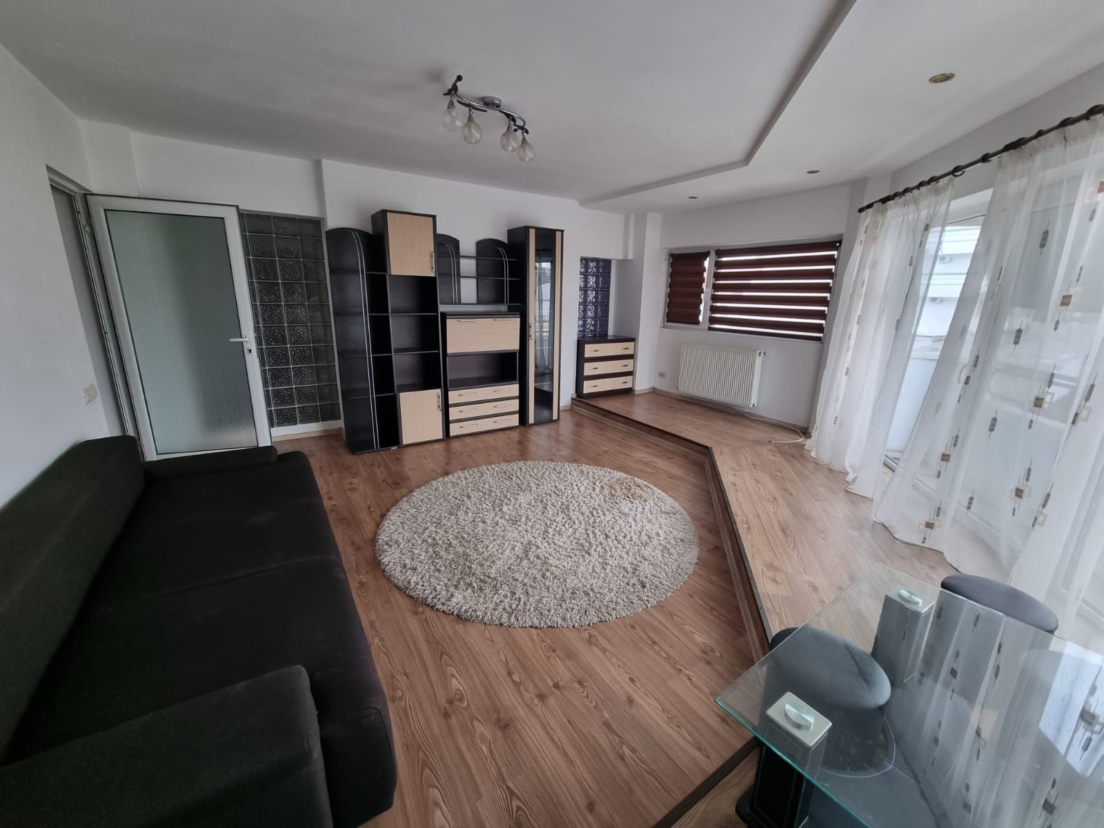 3 camere ultracentral Bacau