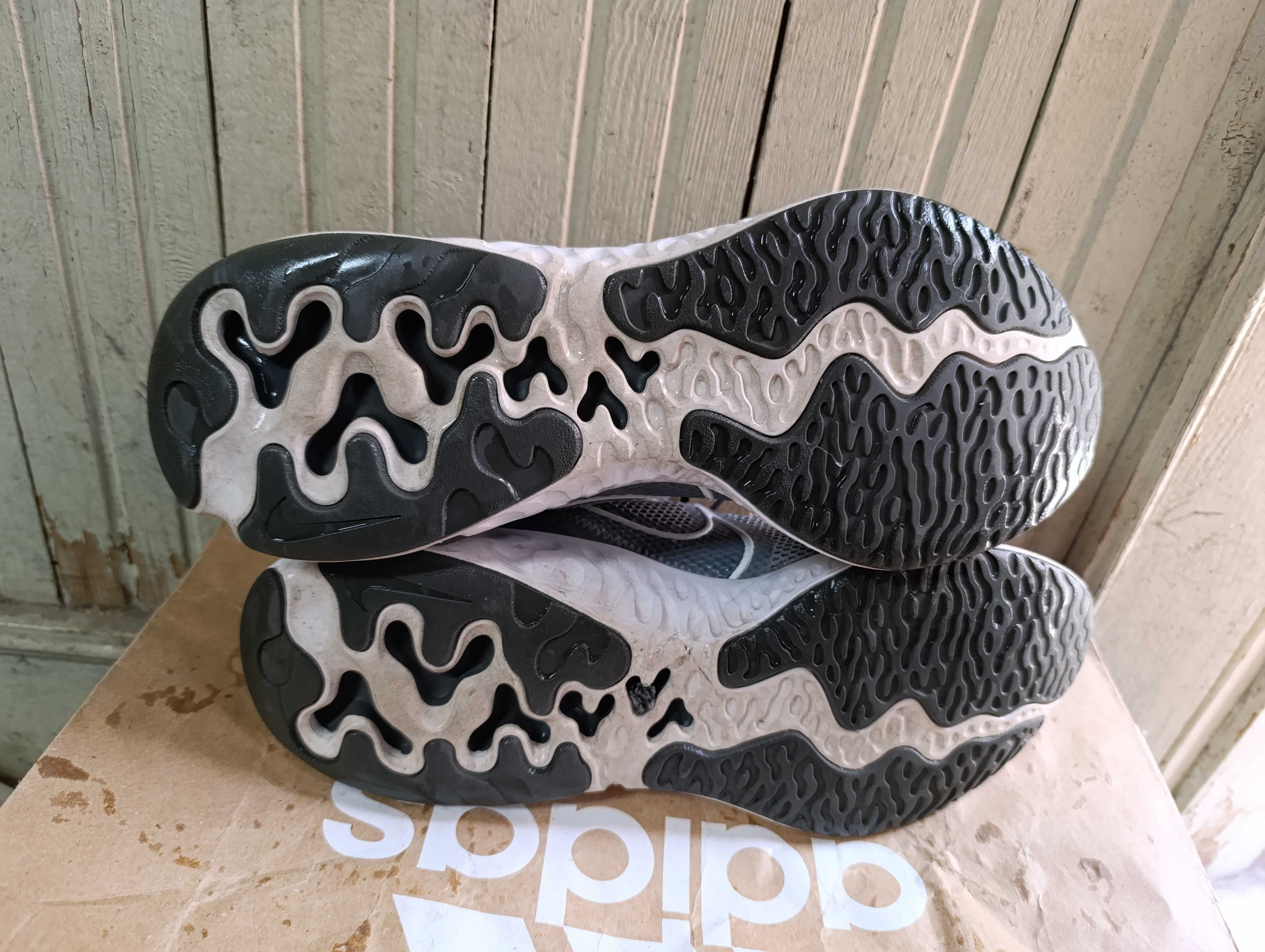 ''NIKE Renew Run Grey''оригинални маратонки 45.5 номер