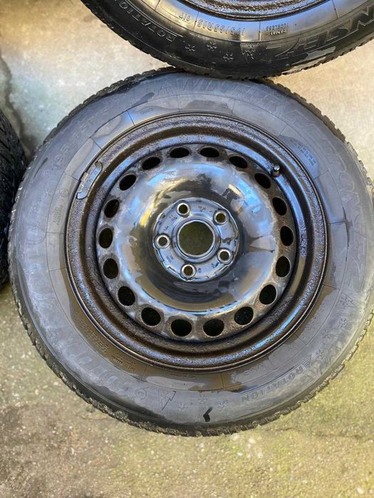Cauciucuri de iarna 195 65 15+jante otel 15 5x112pt vw seat skoda Audi