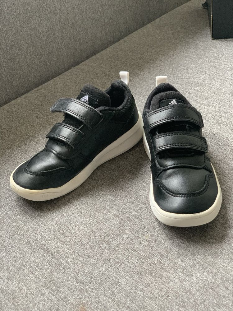 Adidas 26 1/2 зимни и Adidas 26 пролет лето