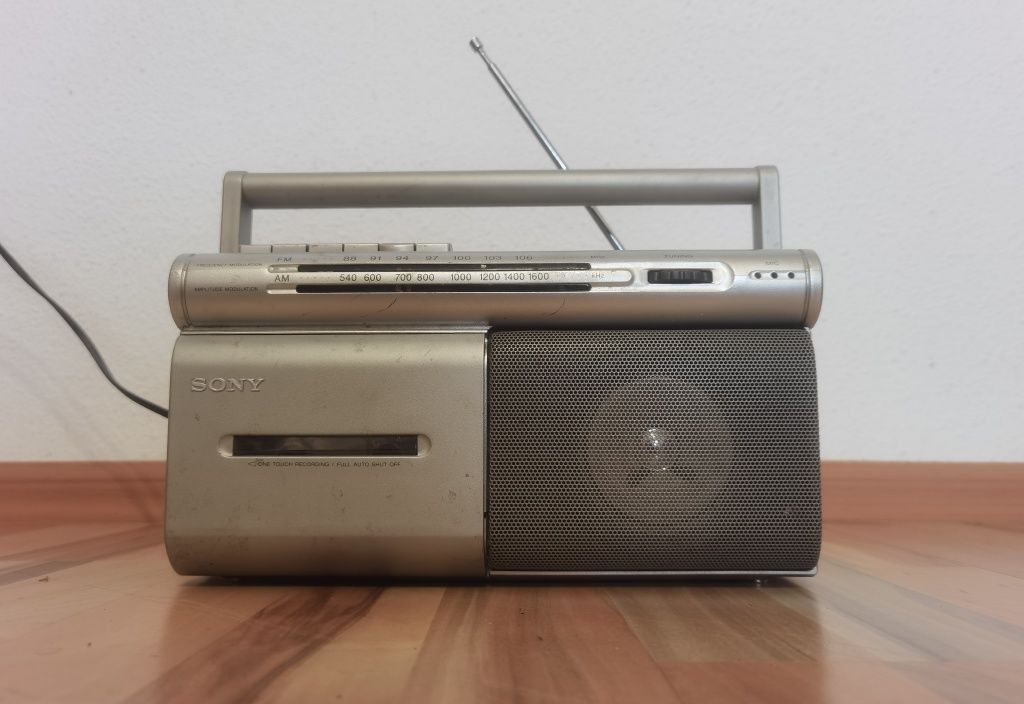 Radio casetofon mic portabil Sony CFM-20