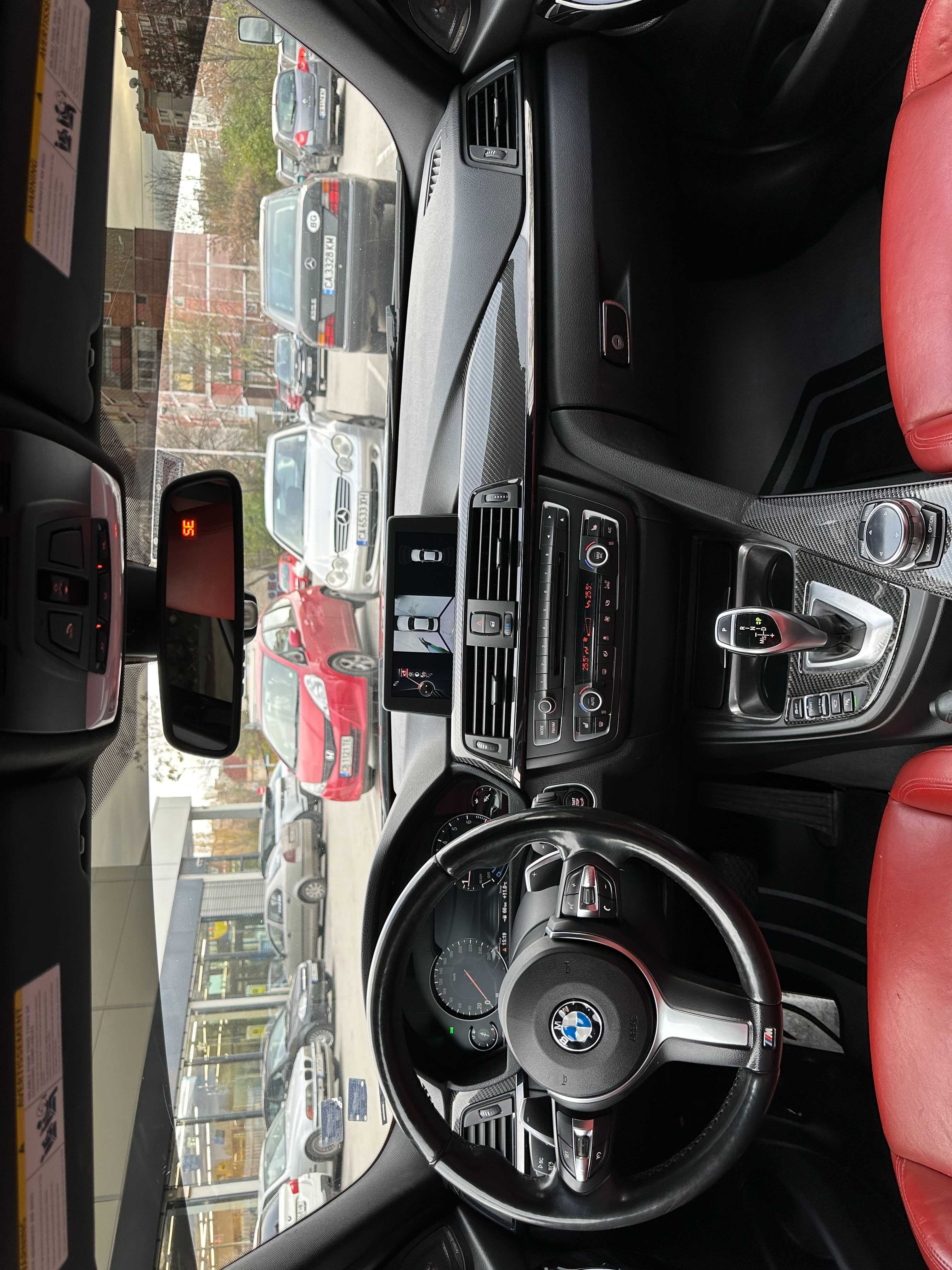 Продавам BMW 335i Xdrive - M PERFORMANCE