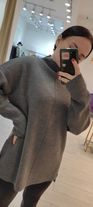 СРОЧНО Продам теплый трендовый костюм