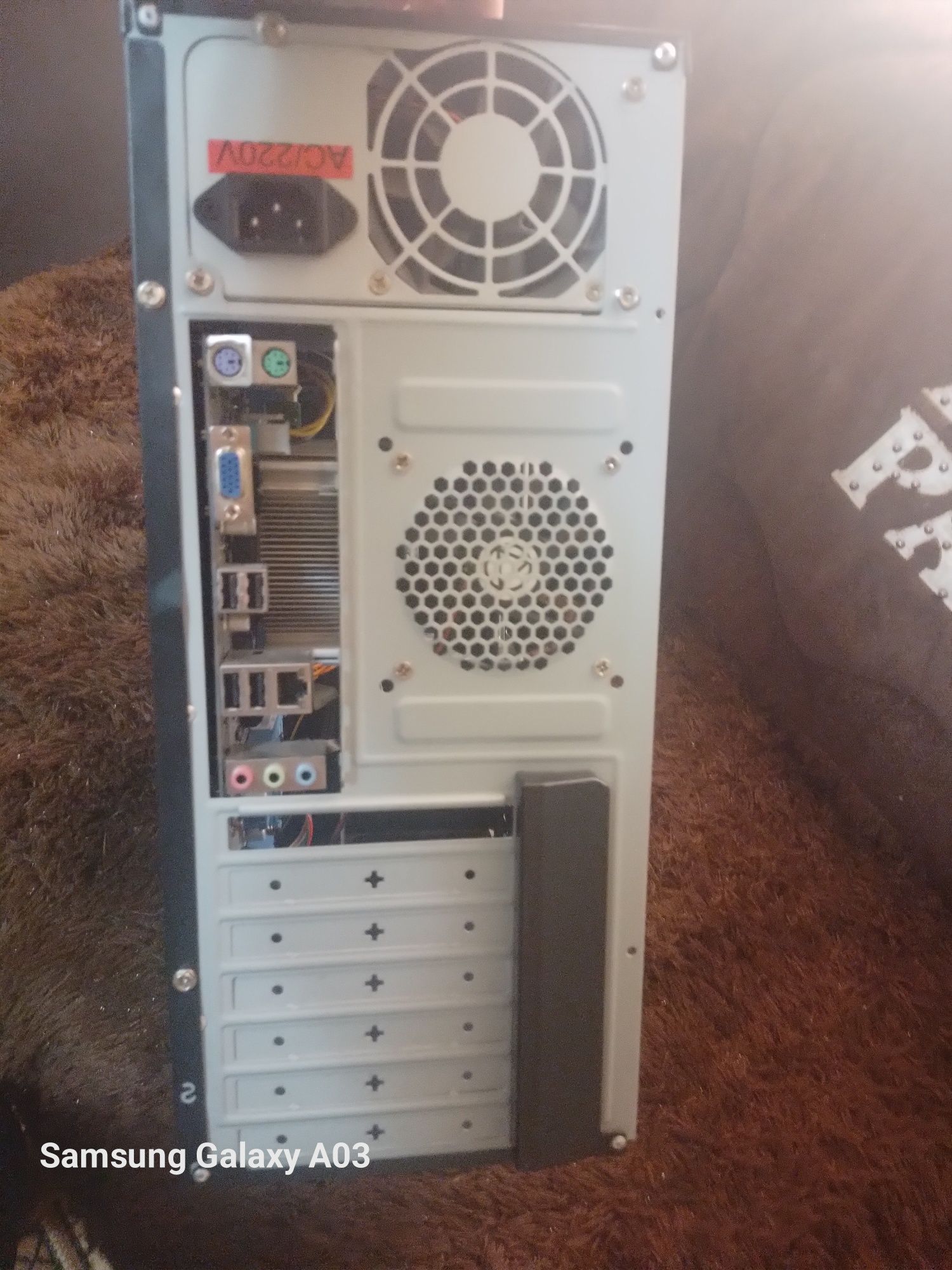 Komputer sotiladi DDR3