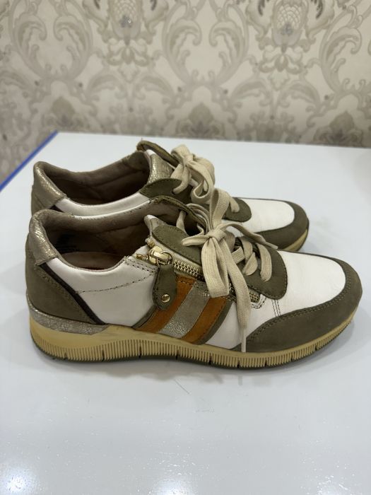 Обувь женская 38-39 р