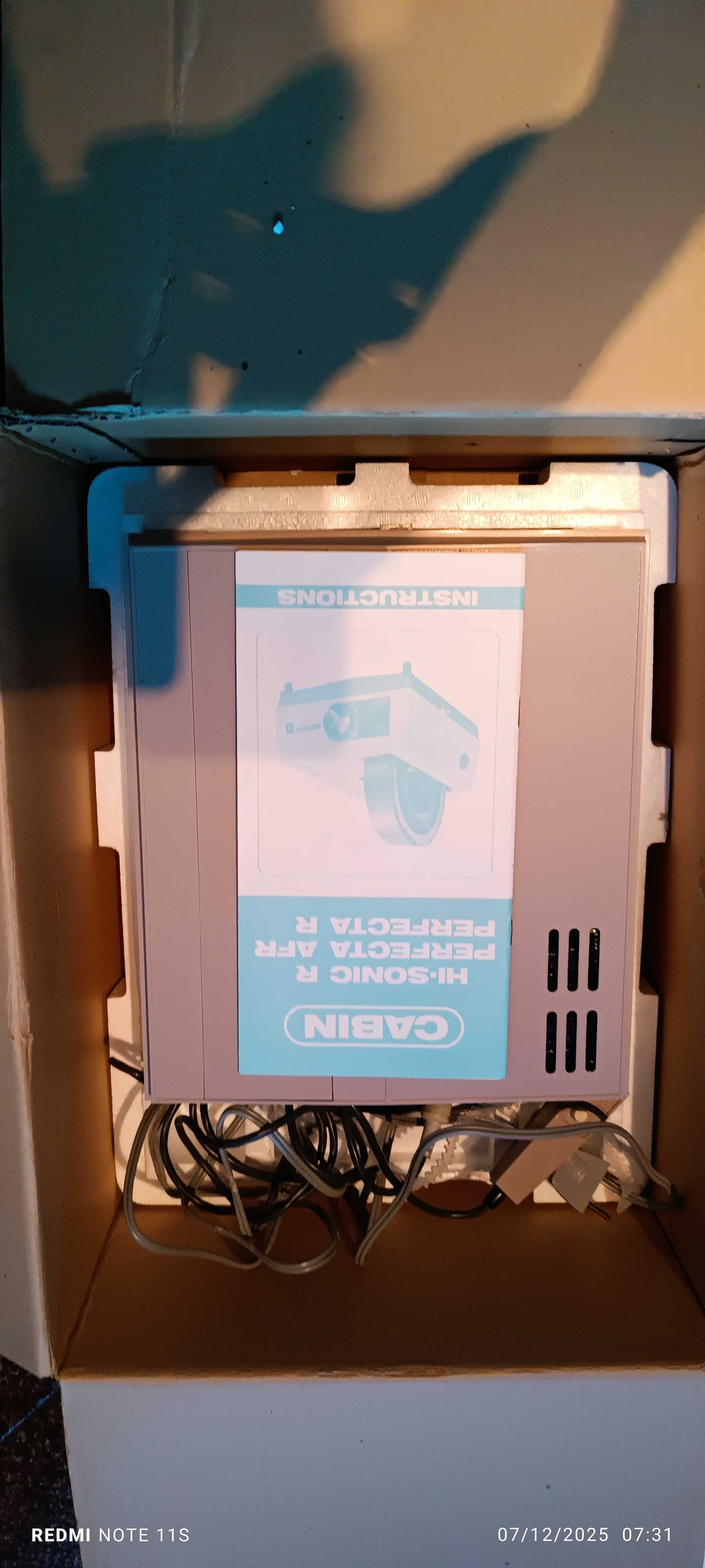 Японски диапроектор