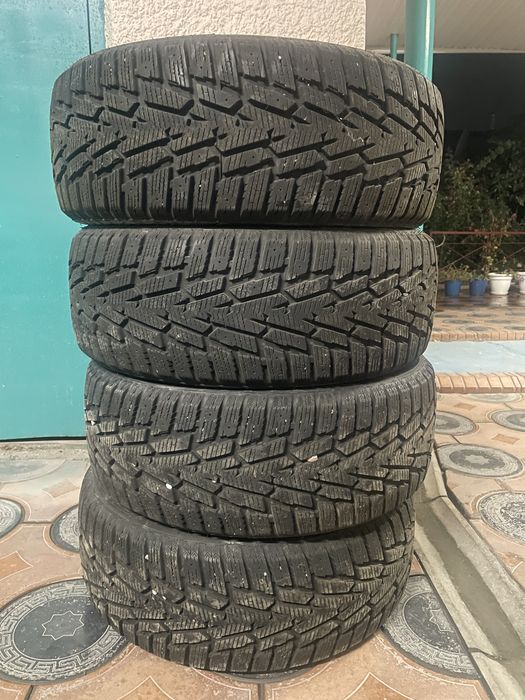 Продам зимние шины 205/55/16