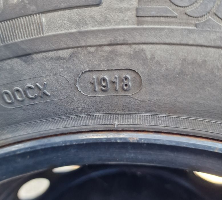 Roti Ford Transit 235/65/16C Michelin Agilis vara