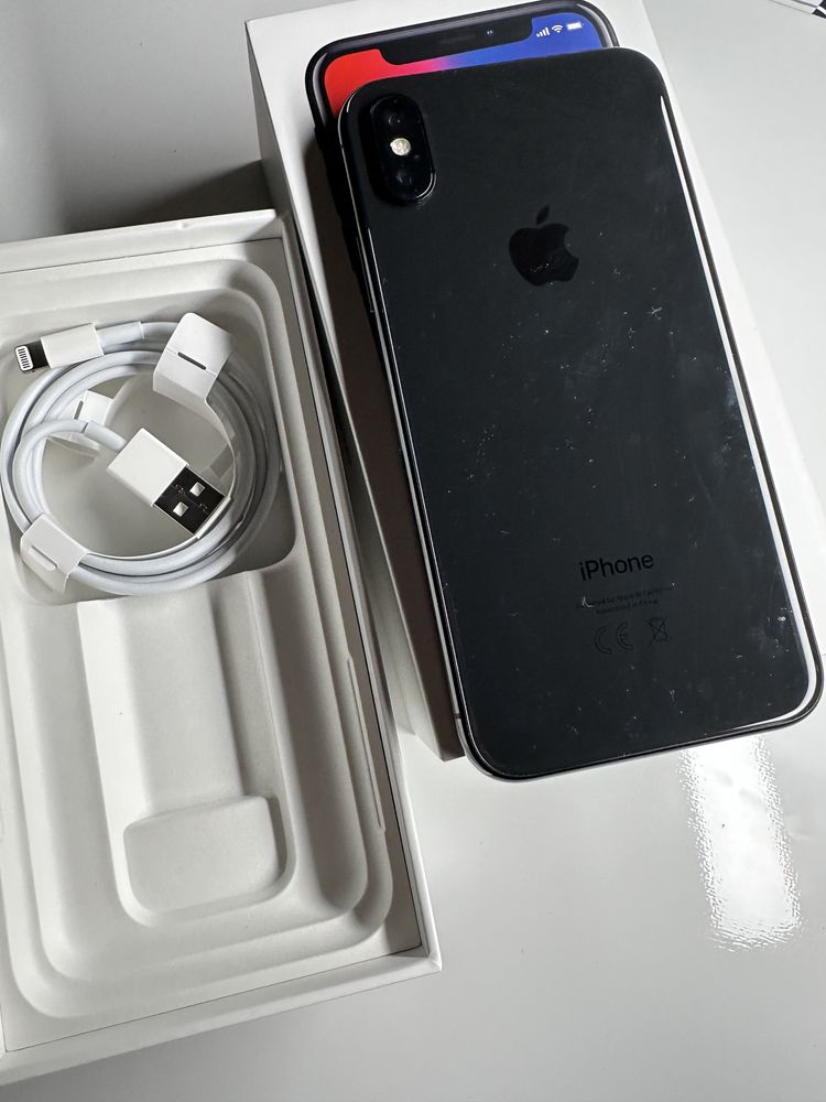 iPhone X, 64GB без следи от ползване