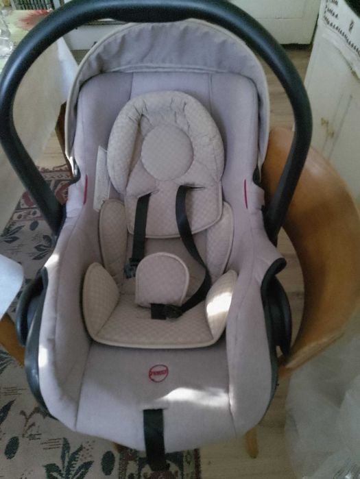 Детско столче за кола