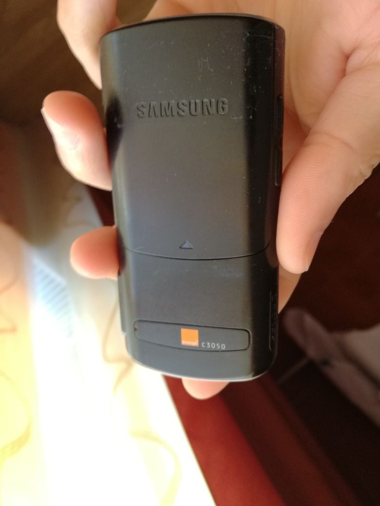 Samsung c3050 orange