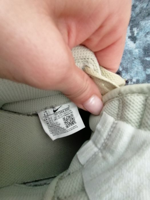 Маратонки Nike 37.5