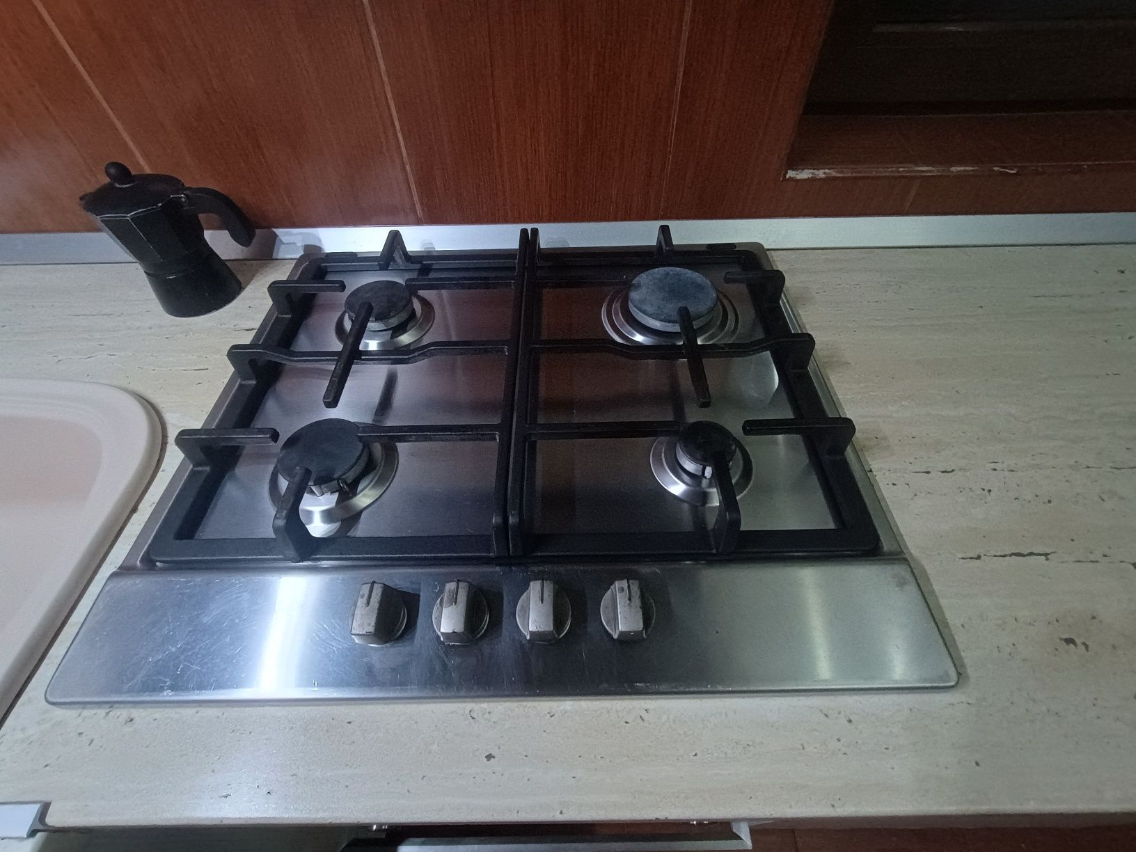 Mobila de bucătărie