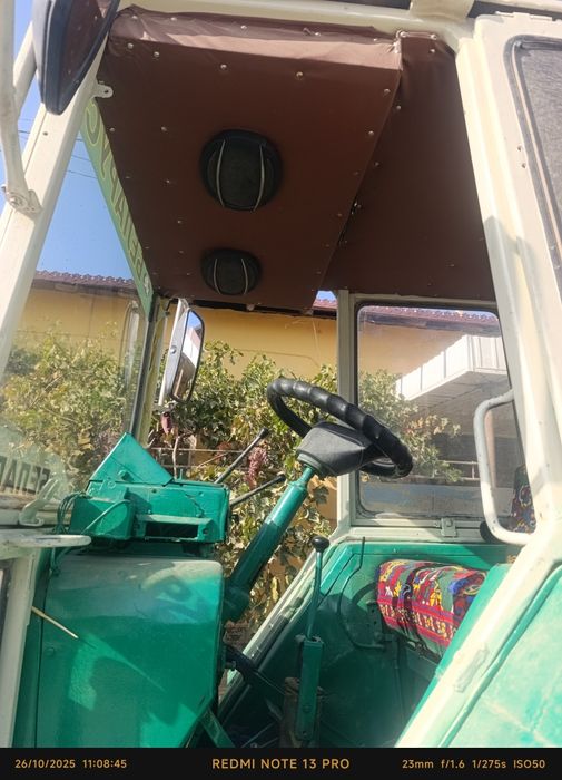 YMZ traktor sotiladi
