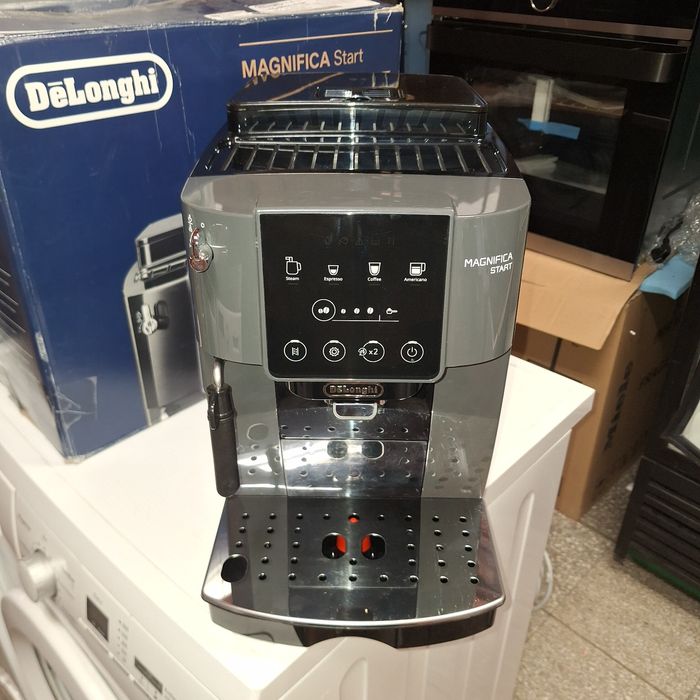 Кафета машина Делонги Магнифика Старт внос от Германия гаранция
