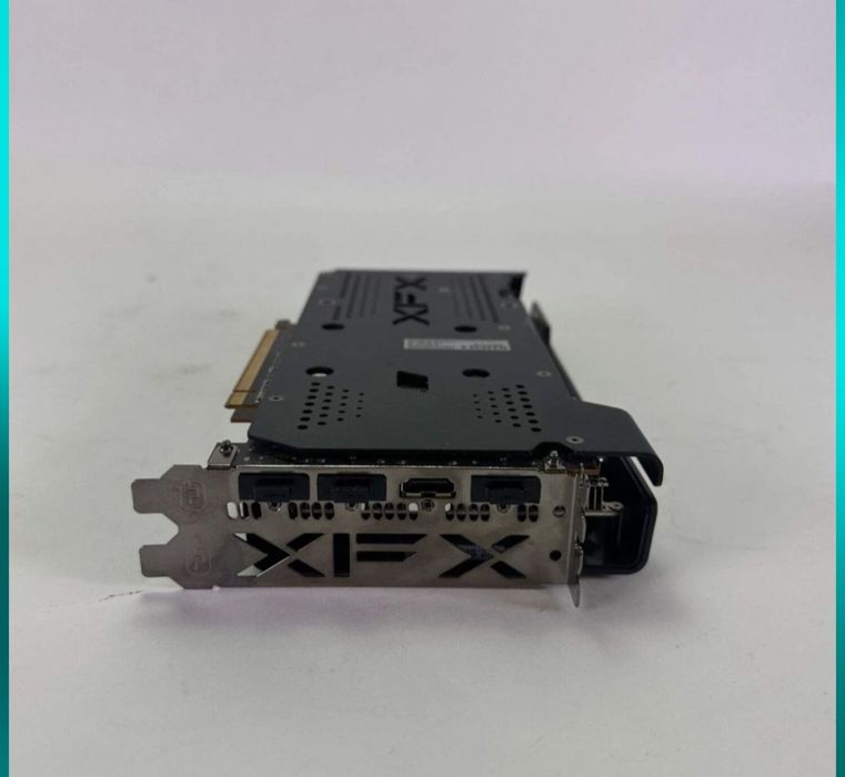 Vând placa video XFX 6600 speedster