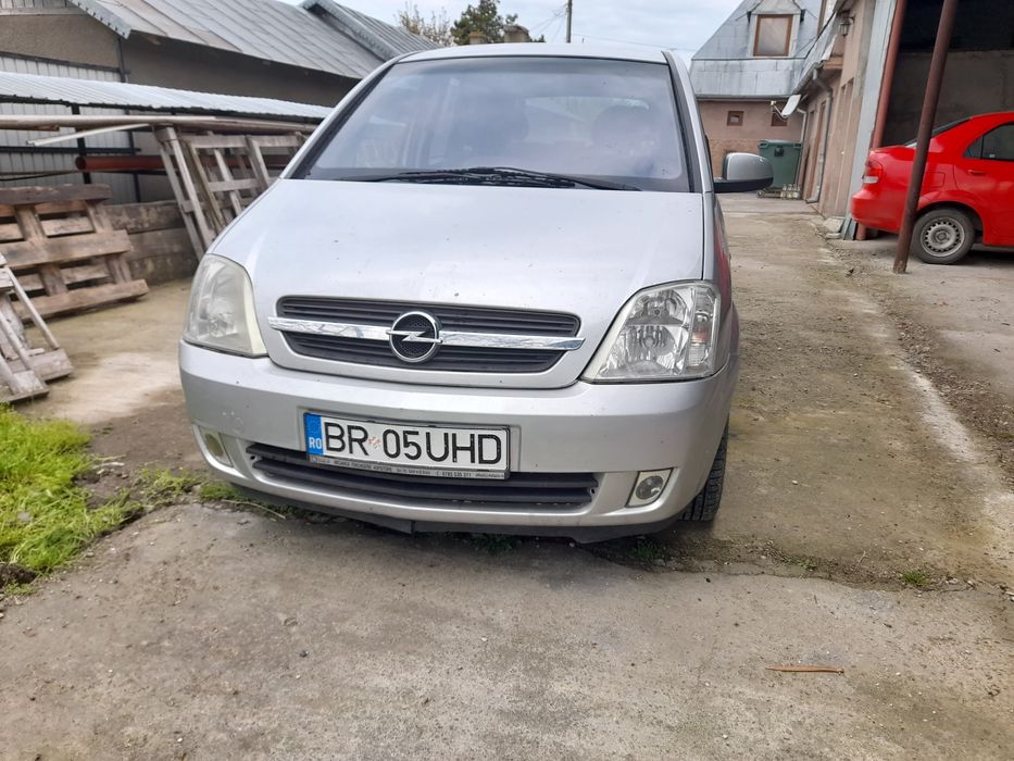 Vând Opel Meriva
