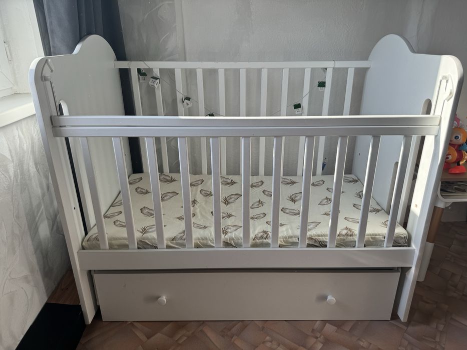 Кроватка детская