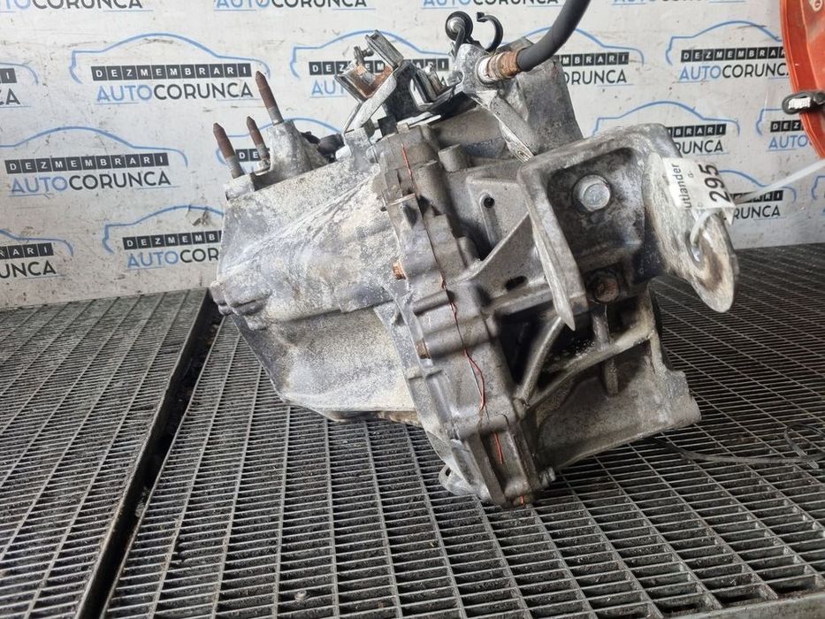 Cutie de viteze Mitsubishi Outlander 2.0 D 2008 - 2009 140CP Manuala 6 Trepte BSY Euro4 ...