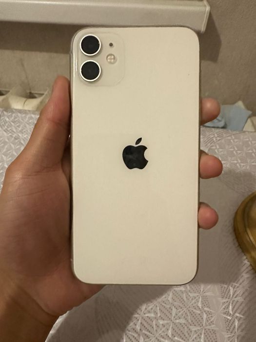 iPhone 11 128гь в идеальном состояний