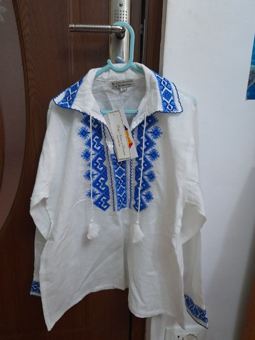 Ie tradițională băieți