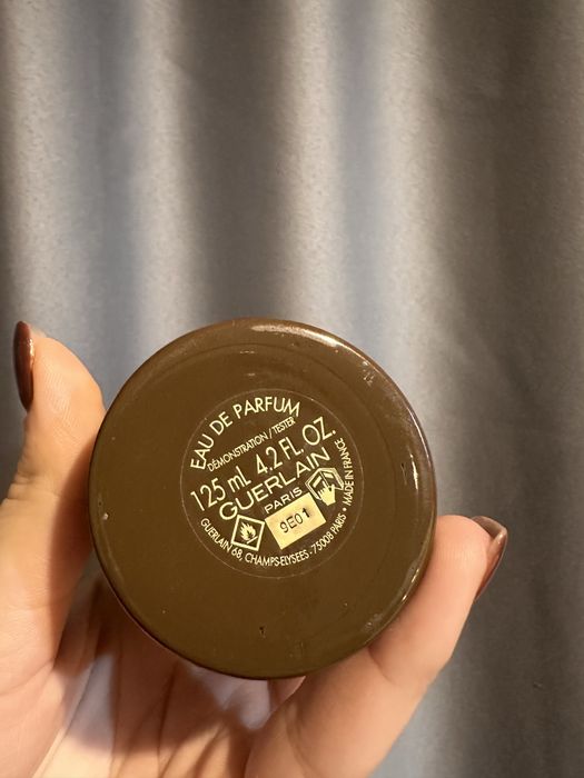 Guerlain-Cuir intense