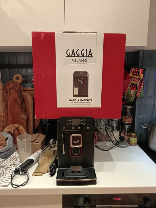 Кафеавтомат GAGGIA Magenta plus чисто нова