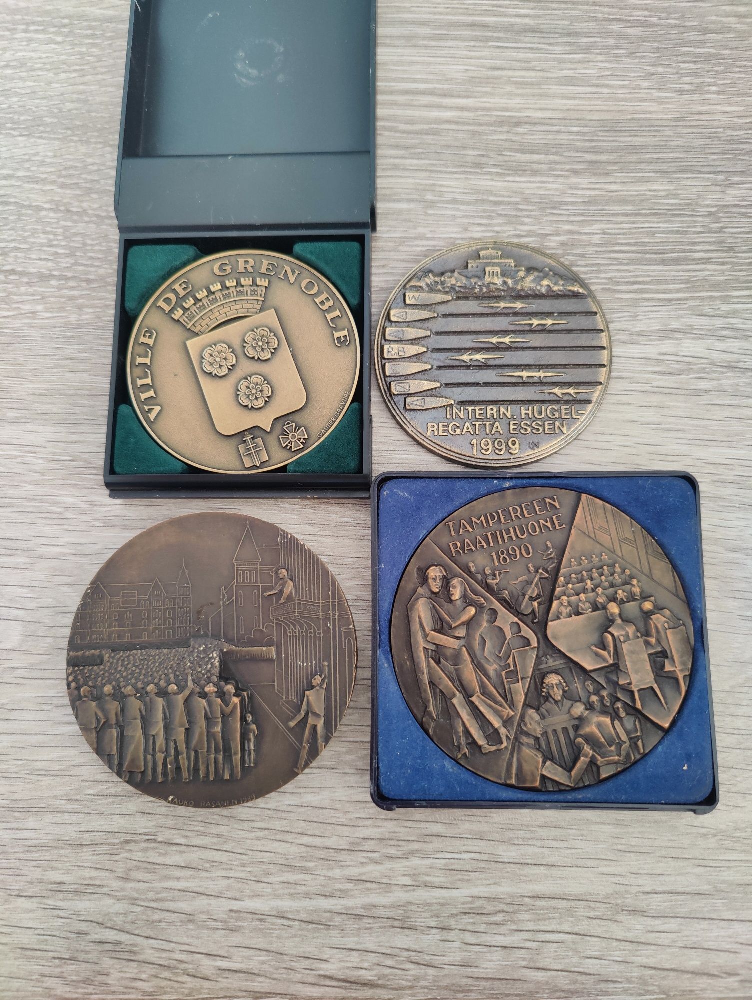 Lot 4 medalii bronz