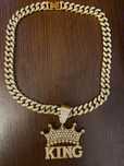 Vând lanț CARE IMITĂ AURUL king, realist