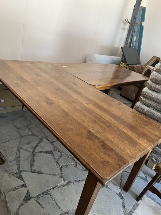 Столове от масивна дървесина