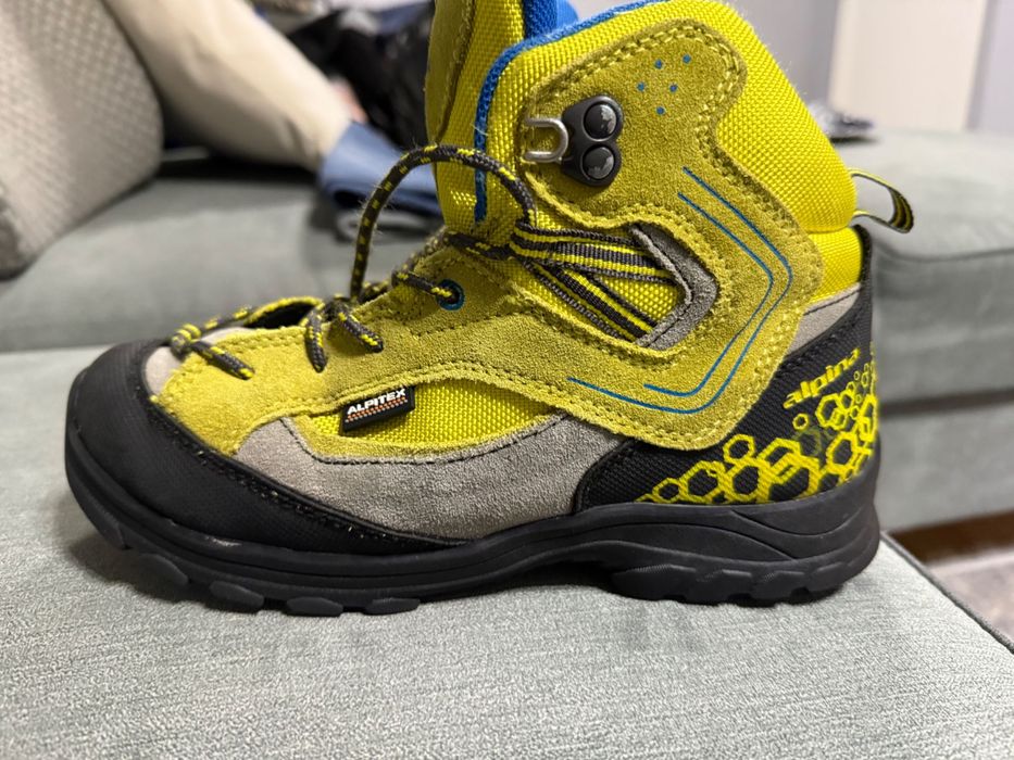 Дамски туристически обувки Aplina Sport