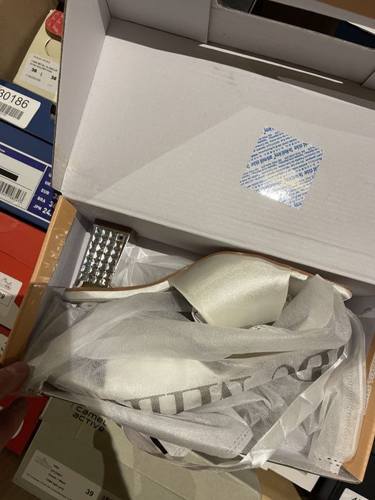 Incaltaminte outlet de brand en gros/angro, loturi multibrand