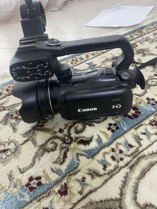 Продается видеокамера