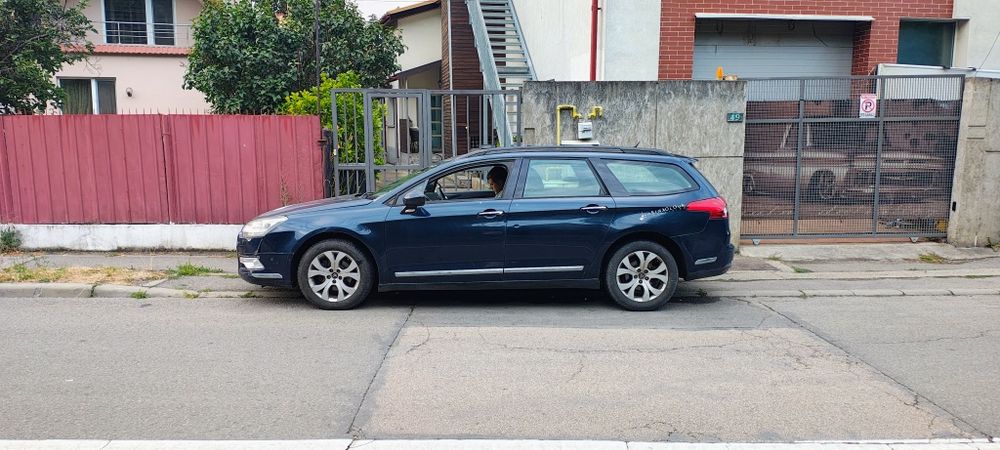 Citroen C5 2010 Facelift tourer cu defect! Citeste descrierea.