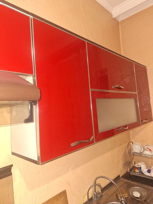 Кухонная гарнитура сатылады 3м